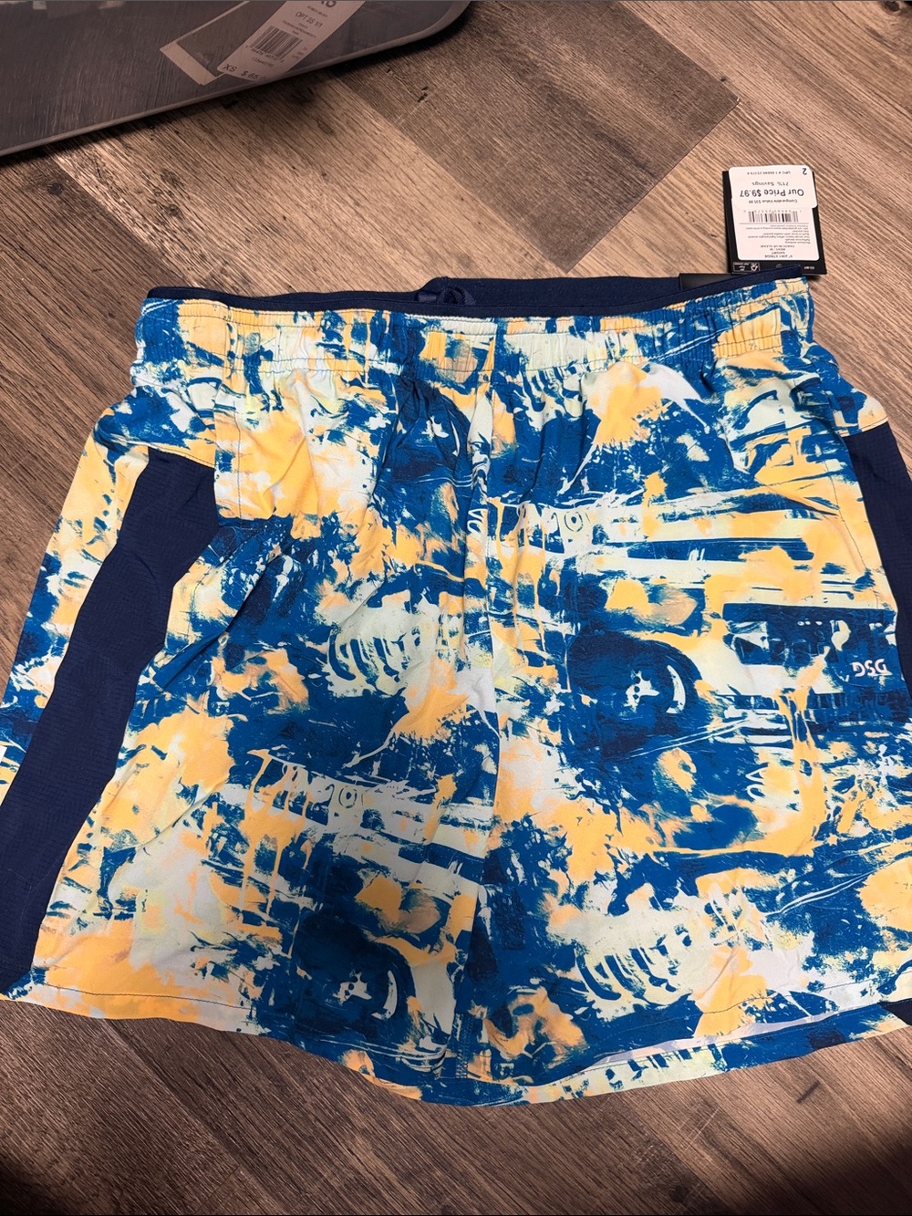 DSG Men’s 5” 2 in 1 stride shorts medium